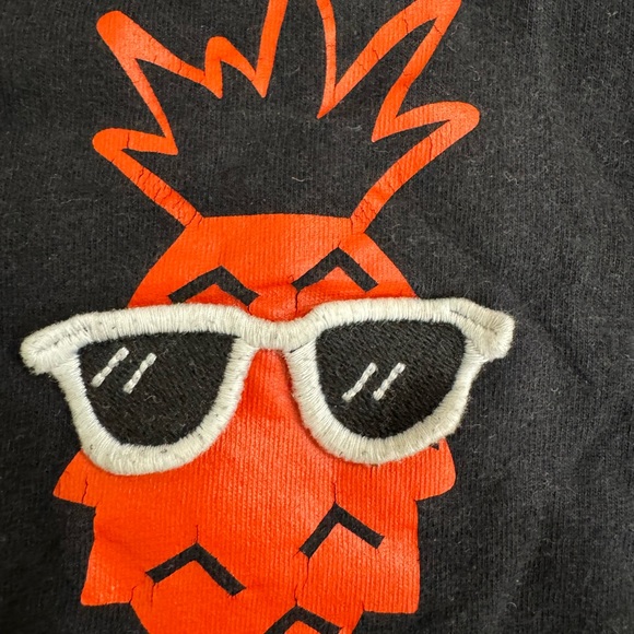 Boys short sleeve T-shirts Gymboree,Disney and Old Navy 18-24 M - Picture 10 of 12